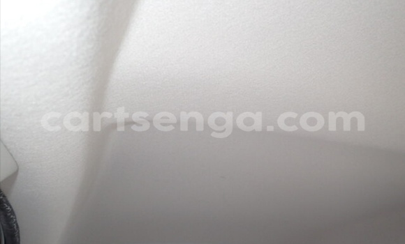 Acheter Occasion Voiture Nissan March Gris à Ezulwini, Hhohho Acheter Occasion Voiture Nissan March Gris à Ezulwini, Hhohho