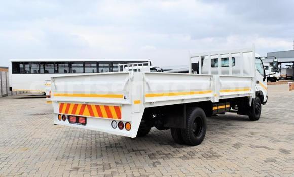 Buy Used Toyota Dyna White Car in Ezulwini in Hhohho Buy Used Toyota Dyna White Car in Ezulwini in Hhohho