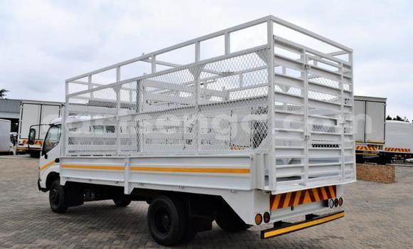 Acheter Occasion Voiture Toyota Dyna Blanc à Ezulwini, Hhohho Acheter Occasion Voiture Toyota Dyna Blanc à Ezulwini, Hhohho