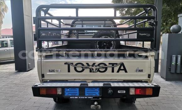 Buy Used Toyota Land Cruiser Other Car in Ezulwini in Hhohho Buy Used Toyota Land Cruiser Other Car in Ezulwini in Hhohho