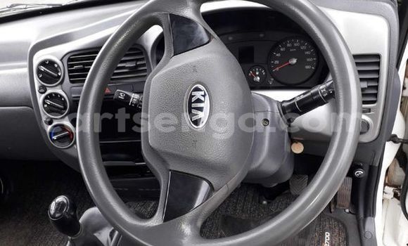 Buy Used Kia K7 White Car in Ezulwini in Hhohho Buy Used Kia K7 White Car in Ezulwini in Hhohho