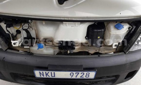 Buy Used Kia K7 White Car in Ezulwini in Hhohho Buy Used Kia K7 White Car in Ezulwini in Hhohho