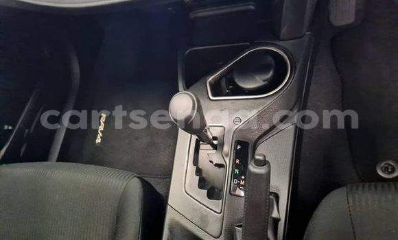 Acheter Occasion Voiture Toyota RAV4 Blanc à Ezulwini, Hhohho Acheter Occasion Voiture Toyota RAV4 Blanc à Ezulwini, Hhohho