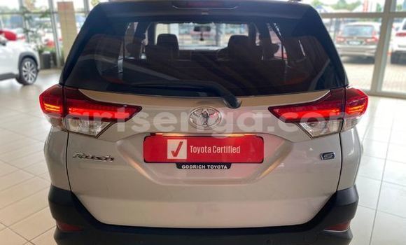 Acheter Occasion Voiture Toyota Rush Gris à Ezulwini, Hhohho Acheter Occasion Voiture Toyota Rush Gris à Ezulwini, Hhohho