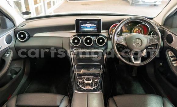 Nunua Ilio tumika Mercedes‒Benz C–Class White Gari ndani ya Ezulwini nchini Hhohho Nunua Ilio tumika Mercedes‒Benz C–Class White Gari ndani ya Ezulwini nchini Hhohho