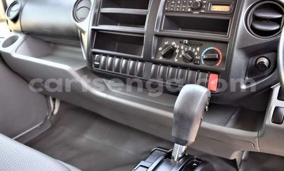 Acheter Occasion Utilitaire Hino 300 Series Blanc à Big Bend, Lubombo District Acheter Occasion Utilitaire Hino 300 Series Blanc à Big Bend, Lubombo District