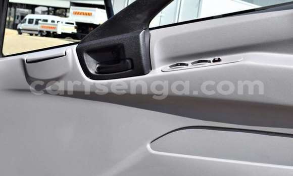 Acheter Occasion Utilitaire Hino 300 Series Blanc à Big Bend, Lubombo District Acheter Occasion Utilitaire Hino 300 Series Blanc à Big Bend, Lubombo District