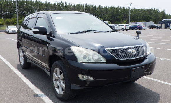 Nunua Ilio tumika Toyota Harrier Black Gari ndani ya Big Bend nchini Wilaya ya Lubombo
