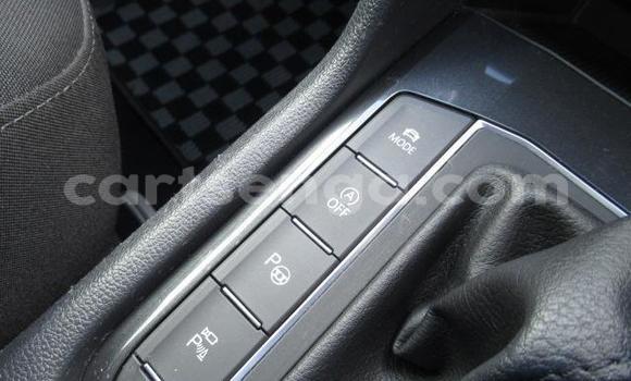 Buy Used Volkswagen Tiguan White Car in Manzini in Manzini Buy Used Volkswagen Tiguan White Car in Manzini in Manzini