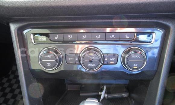 Buy Used Volkswagen Tiguan White Car in Manzini in Manzini Buy Used Volkswagen Tiguan White Car in Manzini in Manzini