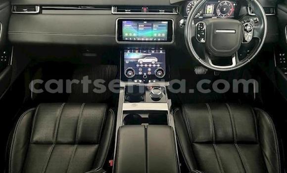 Nunua Ilio tumika Land Rover Range Rover Velar White Gari ndani ya Big Bend nchini Lubombo Nunua Ilio tumika Land Rover Range Rover Velar White Gari ndani ya Big Bend nchini Lubombo