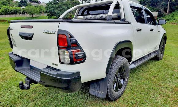 Acheter Occasion Voiture Toyota Hilux Blanc à Ezulwini, Hhohho Acheter Occasion Voiture Toyota Hilux Blanc à Ezulwini, Hhohho