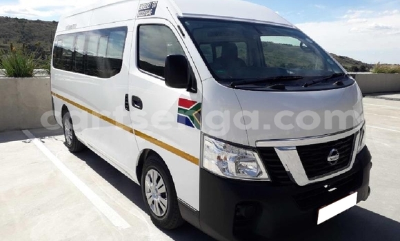 Nunua Ilio tumika Nissan NV350 Caravan White Gari ndani ya Tabankulu nchini Wilaya ya Lubombo Nunua Ilio tumika Nissan NV350 Caravan White Gari ndani ya Tabankulu nchini Wilaya ya Lubombo