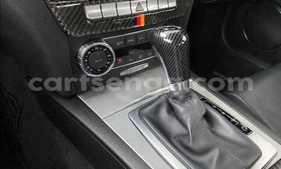 Acheter Occasion Voiture Mercedes‒Benz C–Class Blanc à Mbabane, Manzini Acheter Occasion Voiture Mercedes‒Benz C–Class Blanc à Mbabane, Manzini