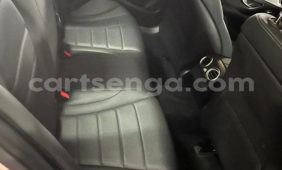 Buy Used Mercedes‒Benz C-klasse White Car in Big Bend in Lubombo District Buy Used Mercedes‒Benz C-klasse White Car in Big Bend in Lubombo District