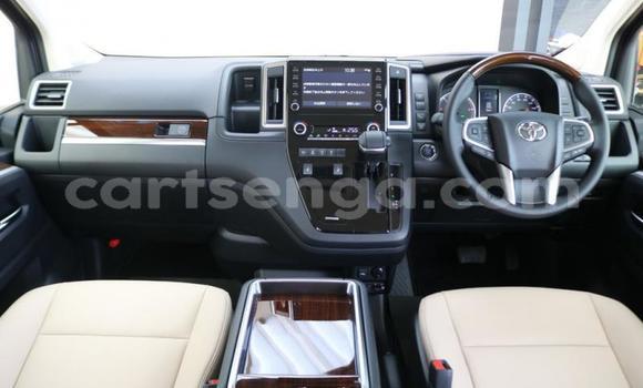 Buy Used Toyota Grand HiAce White Car in Manzini in Manzini Buy Used Toyota Grand HiAce White Car in Manzini in Manzini
