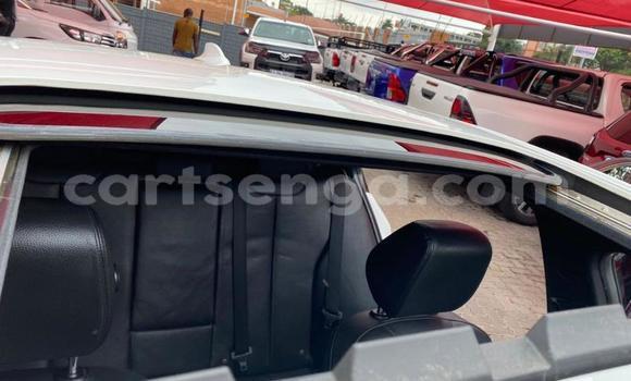 Nunua Ilio tumika BMW 3–Series White Gari ndani ya Big Bend nchini Lubombo Nunua Ilio tumika BMW 3–Series White Gari ndani ya Big Bend nchini Lubombo