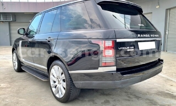 Nunua Ilio tumika Land Rover Range Rover Black Gari ndani ya Ezulwini nchini Hhohho Nunua Ilio tumika Land Rover Range Rover Black Gari ndani ya Ezulwini nchini Hhohho