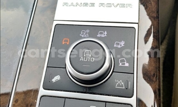 Nunua Ilio tumika Land Rover Range Rover Black Gari ndani ya Ezulwini nchini Hhohho Nunua Ilio tumika Land Rover Range Rover Black Gari ndani ya Ezulwini nchini Hhohho