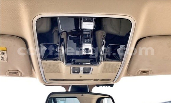 Nunua Ilio tumika Land Rover Range Rover Black Gari ndani ya Ezulwini nchini Hhohho Nunua Ilio tumika Land Rover Range Rover Black Gari ndani ya Ezulwini nchini Hhohho