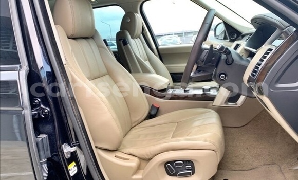 Nunua Ilio tumika Land Rover Range Rover Black Gari ndani ya Ezulwini nchini Hhohho Nunua Ilio tumika Land Rover Range Rover Black Gari ndani ya Ezulwini nchini Hhohho