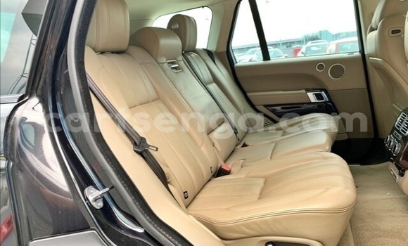 Nunua Ilio tumika Land Rover Range Rover Black Gari ndani ya Ezulwini nchini Hhohho Nunua Ilio tumika Land Rover Range Rover Black Gari ndani ya Ezulwini nchini Hhohho