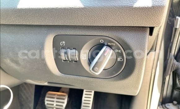 Nunua Ilio tumika Audi RS3 Silver Gari ndani ya Manzini nchini Manzini Nunua Ilio tumika Audi RS3 Silver Gari ndani ya Manzini nchini Manzini