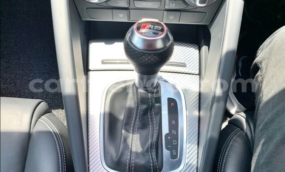 Nunua Ilio tumika Audi RS3 Silver Gari ndani ya Manzini nchini Manzini Nunua Ilio tumika Audi RS3 Silver Gari ndani ya Manzini nchini Manzini