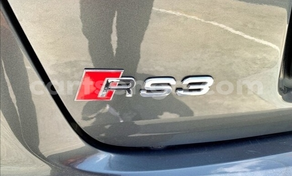 Nunua Ilio tumika Audi RS3 Silver Gari ndani ya Manzini nchini Manzini Nunua Ilio tumika Audi RS3 Silver Gari ndani ya Manzini nchini Manzini