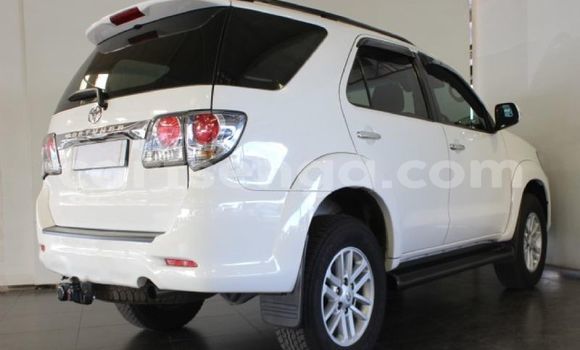 Buy Used Toyota Fortuner White Car in Big Bend in Lubombo Buy Used Toyota Fortuner White Car in Big Bend in Lubombo