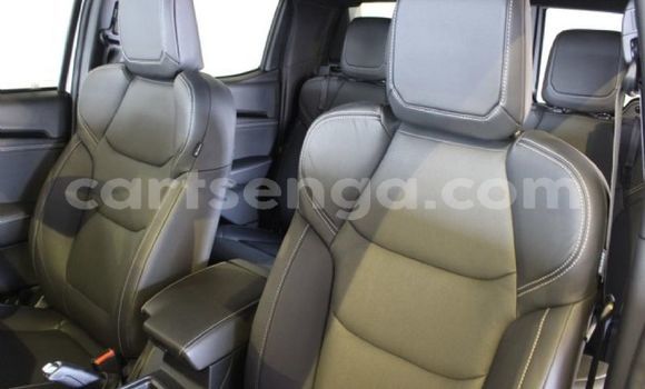 Buy Used Isuzu D–MAX Silver Car in Pigg's Peak in Hhohho Buy Used Isuzu D–MAX Silver Car in Pigg's Peak in Hhohho