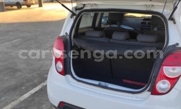 Nunua Ilio tumika Chevrolet Spark White Gari ndani ya Mbabane nchini Manzini Nunua Ilio tumika Chevrolet Spark White Gari ndani ya Mbabane nchini Manzini