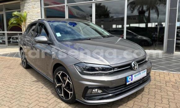 Nunua Ilio tumika Volkswagen Polo Silver Gari ndani ya Ezulwini nchini Hhohho
