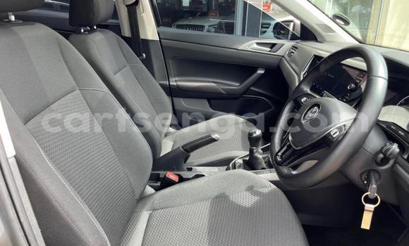 Acheter Occasion Voiture Volkswagen Polo Gris à Ezulwini, Hhohho Acheter Occasion Voiture Volkswagen Polo Gris à Ezulwini, Hhohho