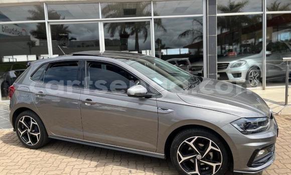 Acheter Occasion Voiture Volkswagen Polo Gris à Ezulwini, Hhohho Acheter Occasion Voiture Volkswagen Polo Gris à Ezulwini, Hhohho