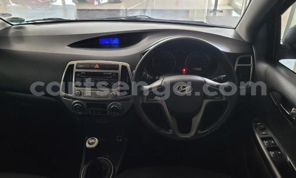 Nunua Ilio tumika Hyundai i20 Silver Gari ndani ya Ezulwini nchini Hhohho Nunua Ilio tumika Hyundai i20 Silver Gari ndani ya Ezulwini nchini Hhohho