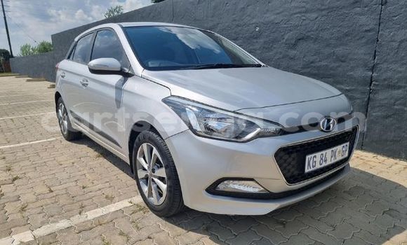 Buy Used Hyundai i20 Silver Car in Ezulwini in Hhohho