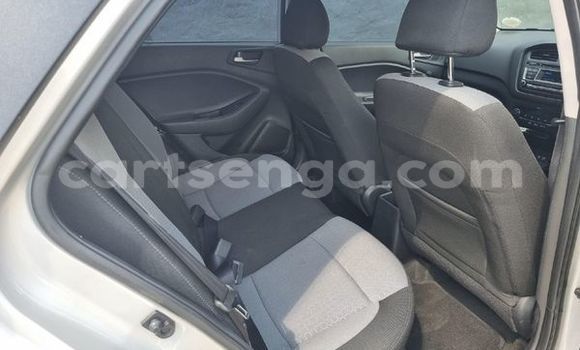 Acheter Occasion Voiture Hyundai i20 Gris à Ezulwini, Hhohho Acheter Occasion Voiture Hyundai i20 Gris à Ezulwini, Hhohho