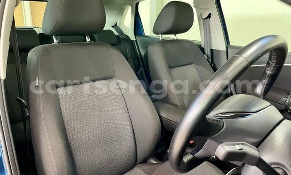 Buy Used Volkswagen Polo Blue Car in Ezulwini in Hhohho Buy Used Volkswagen Polo Blue Car in Ezulwini in Hhohho