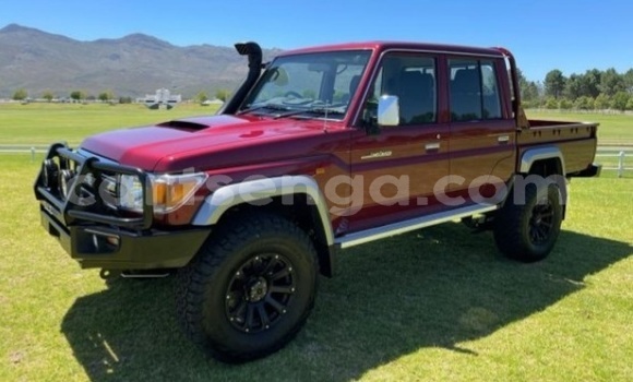 Buy Used Toyota Land Cruiser Red Car in Ezulwini in Hhohho Buy Used Toyota Land Cruiser Red Car in Ezulwini in Hhohho