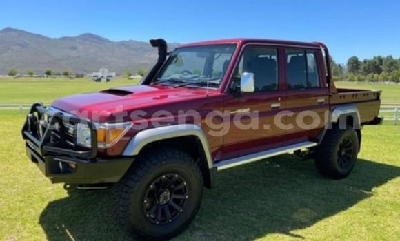 Buy Used Toyota Land Cruiser Red Car in Ezulwini in Hhohho Buy Used Toyota Land Cruiser Red Car in Ezulwini in Hhohho