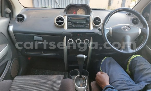 Nunua Ilio tumika Toyota IST Silver Gari ndani ya Manzini nchini Manzini Nunua Ilio tumika Toyota IST Silver Gari ndani ya Manzini nchini Manzini