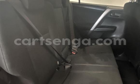 Nunua Ilio tumika Toyota RAV4 Silver Gari ndani ya Manzini nchini Manzini Nunua Ilio tumika Toyota RAV4 Silver Gari ndani ya Manzini nchini Manzini