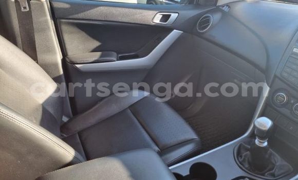 Nunua Ilio tumika Mazda BT-50 White Gari ndani ya Ezulwini nchini Hhohho Nunua Ilio tumika Mazda BT-50 White Gari ndani ya Ezulwini nchini Hhohho