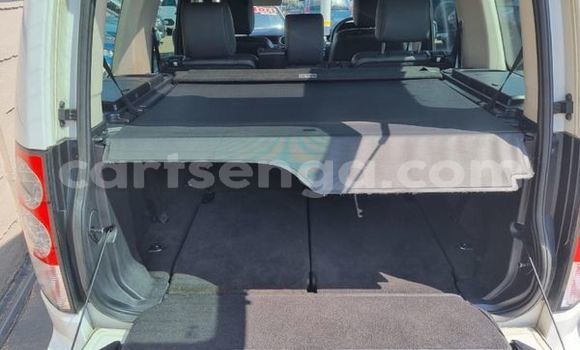 Acheter Occasion Voiture Land Rover Discovery Blanc à Ezulwini, Hhohho Acheter Occasion Voiture Land Rover Discovery Blanc à Ezulwini, Hhohho