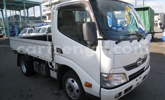 Buy Used Haima 2 White Car in Ezulwini in Hhohho Buy Used Haima 2 White Car in Ezulwini in Hhohho