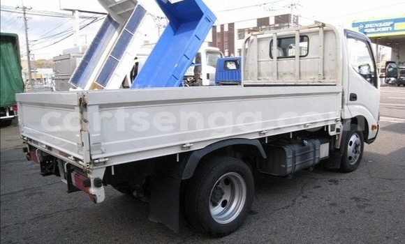 Buy Used Haima 2 White Car in Ezulwini in Hhohho Buy Used Haima 2 White Car in Ezulwini in Hhohho