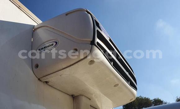 Acheter Occasion Voiture Hyundai H200 Blanc à Ezulwini, Hhohho Acheter Occasion Voiture Hyundai H200 Blanc à Ezulwini, Hhohho