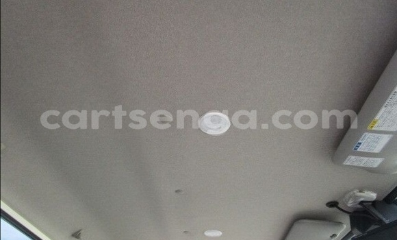 Acheter Occasion Voiture Hyundai H200 Blanc à Ezulwini, Hhohho Acheter Occasion Voiture Hyundai H200 Blanc à Ezulwini, Hhohho