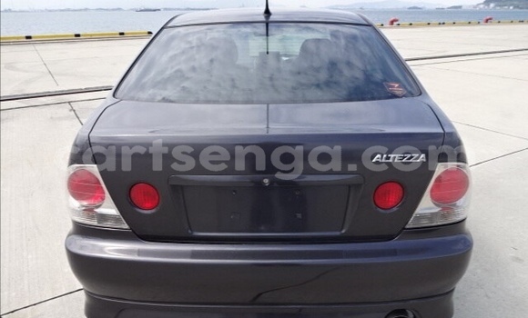 Nunua Ilio tumika Toyota Altezza Black Gari ndani ya Ezulwini nchini Hhohho Nunua Ilio tumika Toyota Altezza Black Gari ndani ya Ezulwini nchini Hhohho